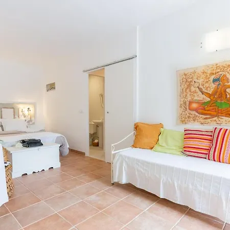 Garden View Apartment Cascais